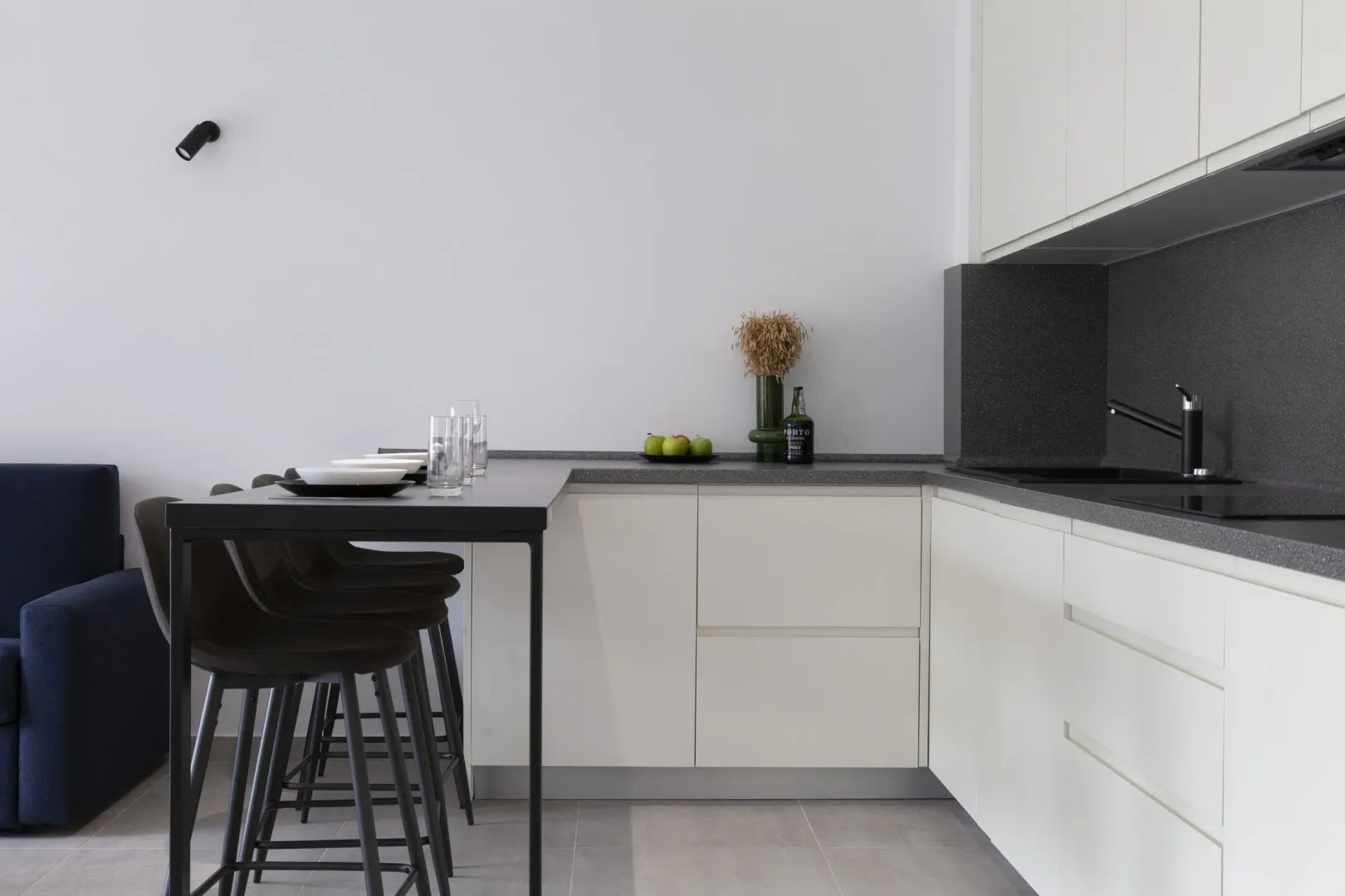 Sale, two bedroom apartment, 64m², Kotor, Crna Gora