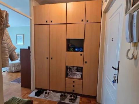 Prodaja, trosoban stan, 79m², Zemun Gornji Grad, Zemun Sve Podlokacije - image 13