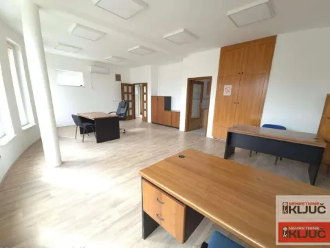 Rent, office space, 180m², Klisa, Novi Sad Sve Podlokacije - image 6