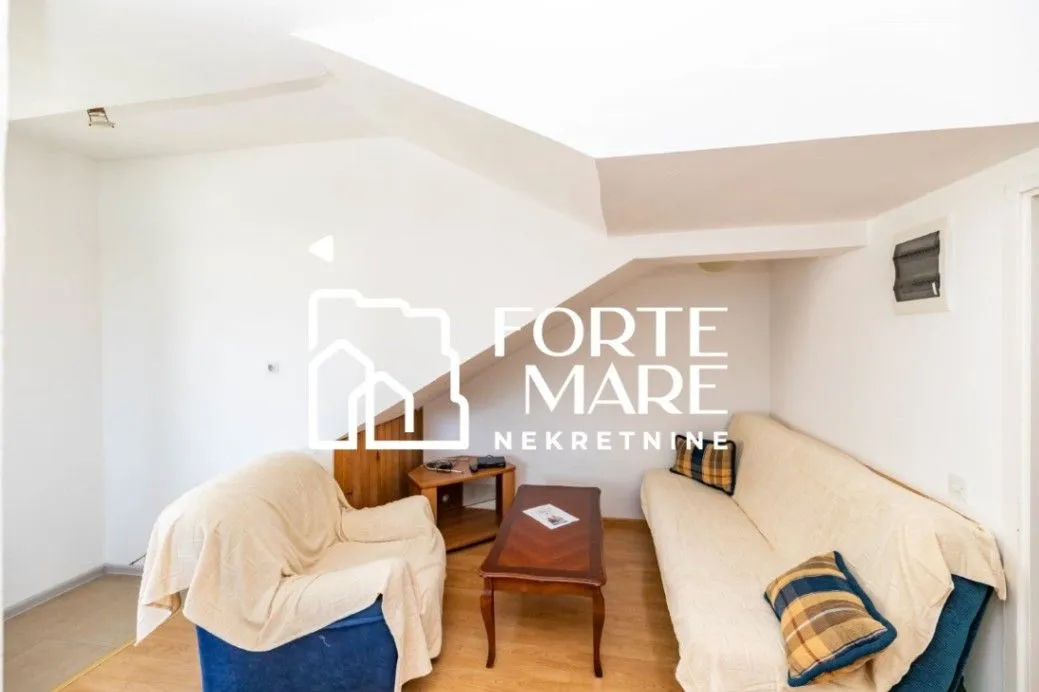 Prodaja, dvosoban stan, 70m², Herceg Novi, Crna Gora