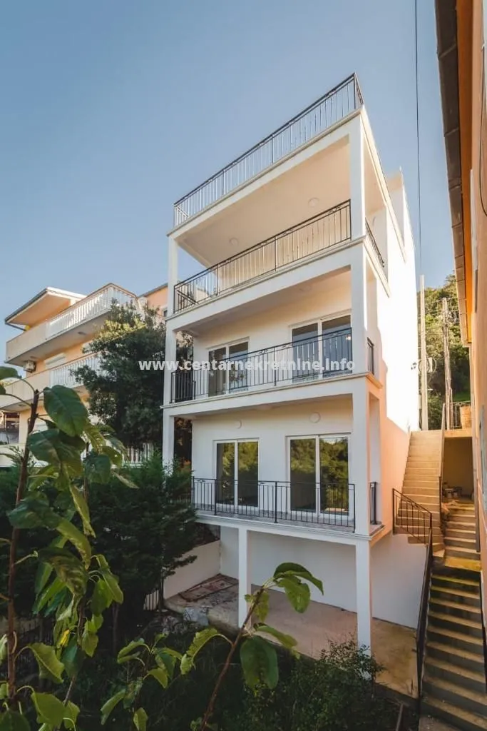 Sale, house, 195m², Utjeha, Bar
