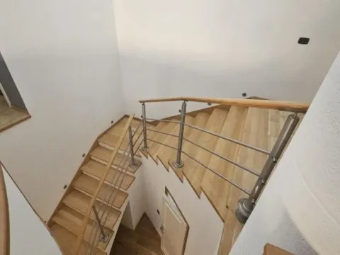 Izdavanje, kuća, 200m², Zemun Novi Grad, Zemun Sve Podlokacije - image 12