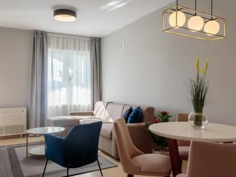 Izdavanje, dvosoban stan, 80m², Tivat, Crna Gora - image 9