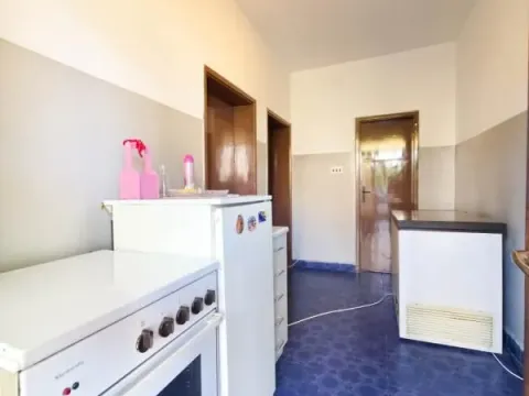 Sale, house, 110m², Zagorič, Podgorica - image 8