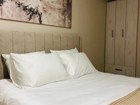 Izdavanje, jednosoban stan, 36m², Dobrota, Kotor - image 12