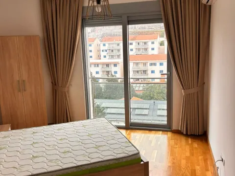 Sale, two bedroom apartment, 73m², Bečići, Budva - image 8