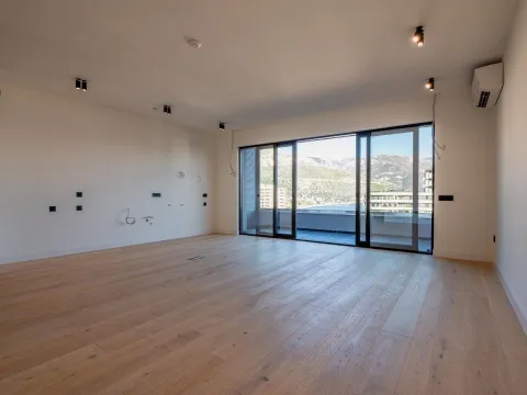 Sale, three bedroom apartment, 149m², Gospoština, Budva - image 7