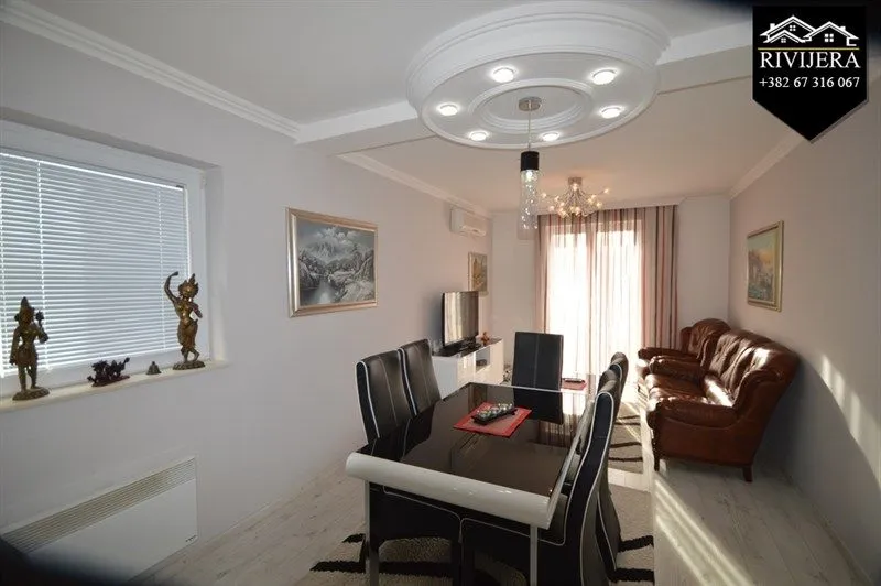 Prodaja, kuća, 200m², Baošići, Herceg Novi