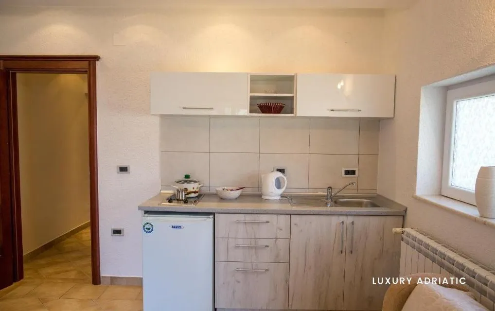 Sale, house, 670m², Prčanj, Kotor