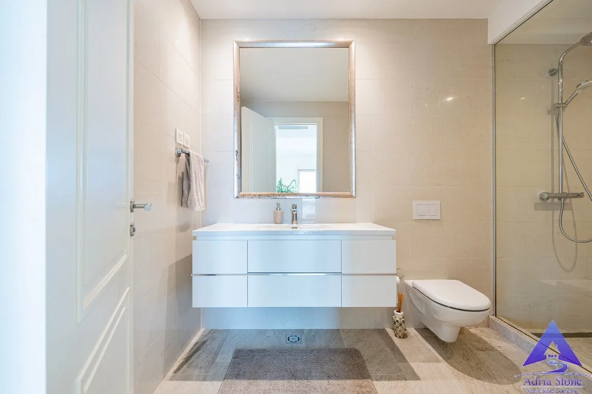Prodaja, dvosoban stan, 114m², Luštica, Tivat