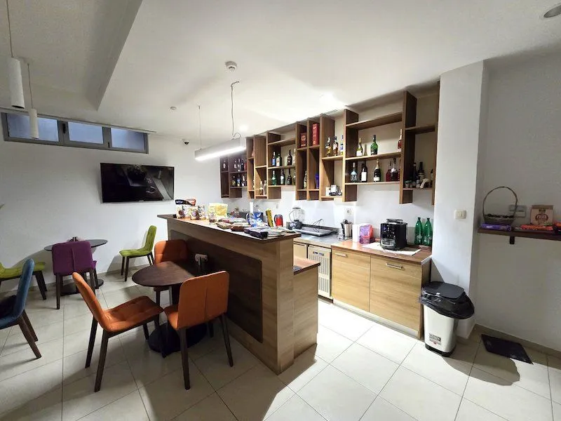 Sale, office space, 370m², Blok 9, Podgorica
