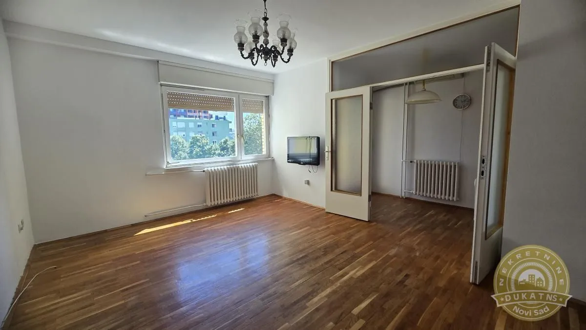 Izdavanje, dvosoban stan, 66m², Banatić, Novi Sad Sve Podlokacije