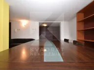 Rent, office space, 300m², Gorica C, Podgorica - image 13