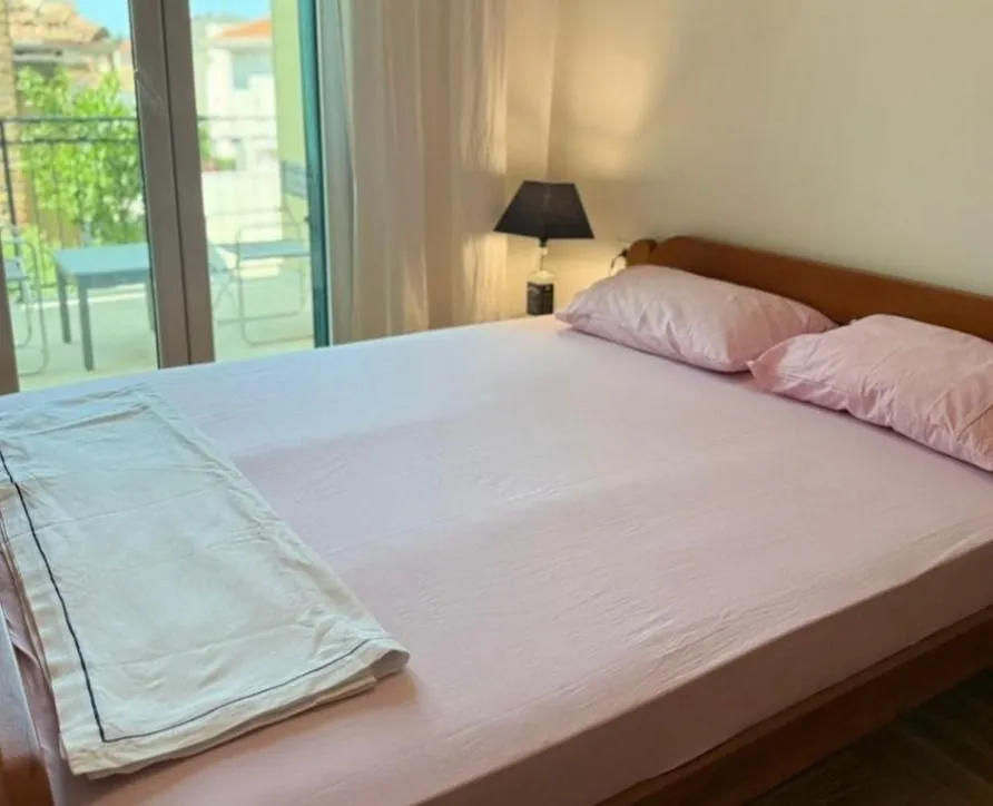 Prodaja, jednosoban stan, 58m², Tivat, Crna Gora