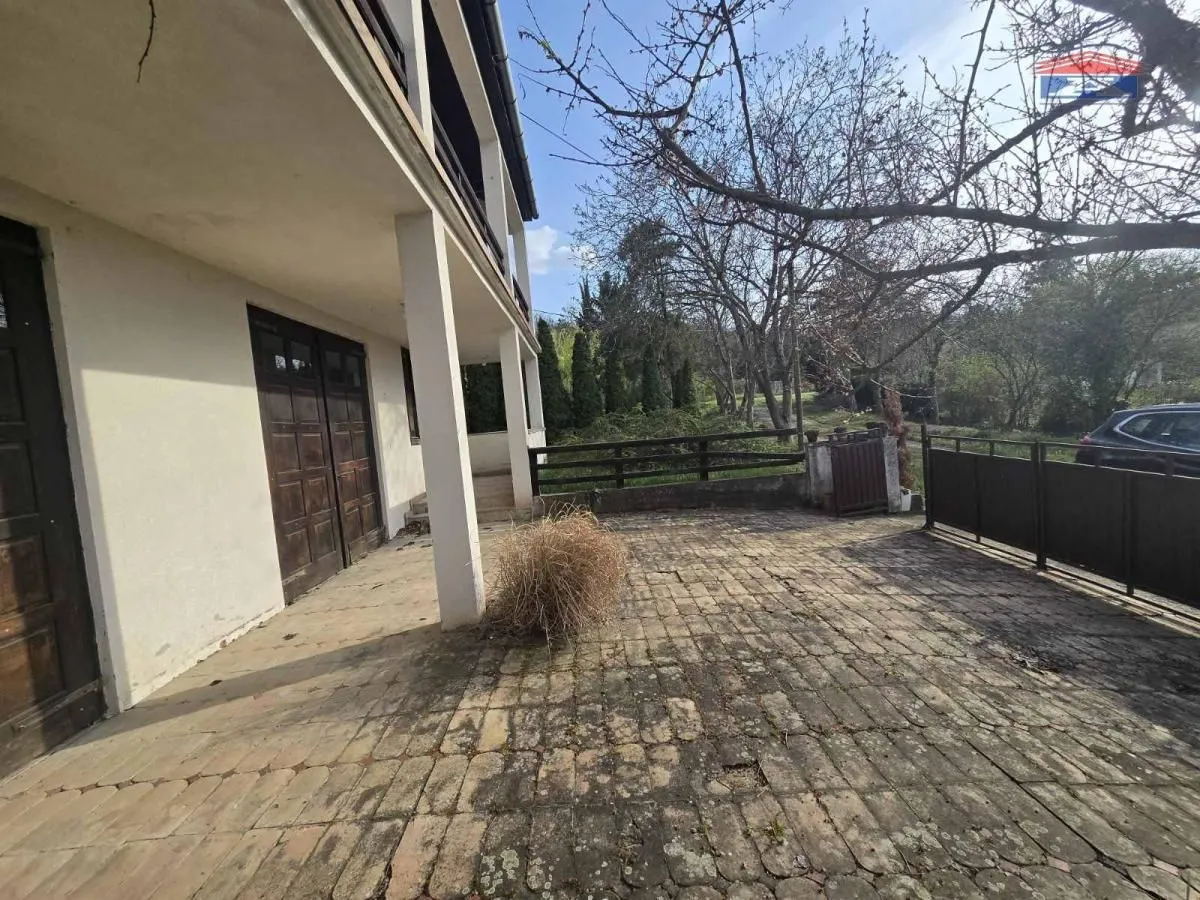 Prodaja, kuća, 104m², Banoštor, Beočin