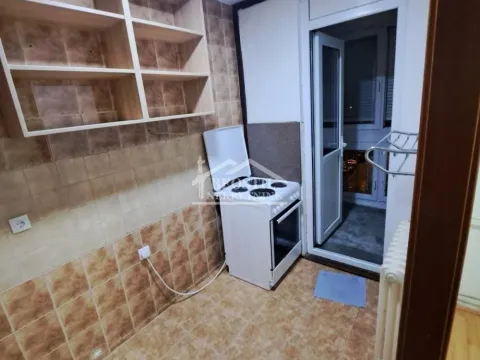 Prodaja, trosoban stan, 74m², Novi Beograd Blok 72, Novi Beograd Sve Podlokacije - image 6