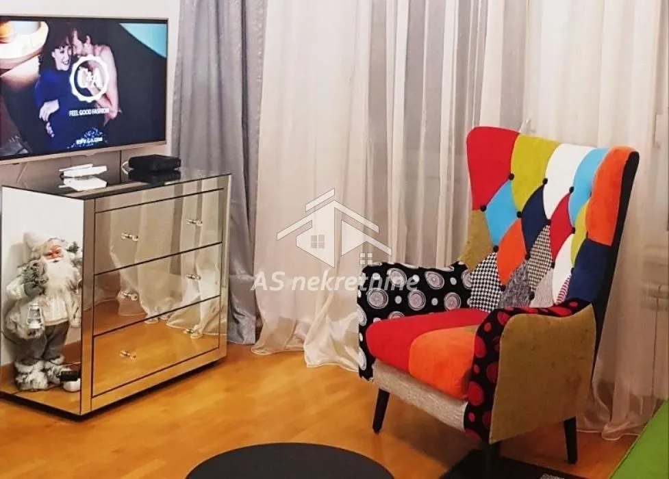 Izdavanje, stan, 45m², Novi Beograd Blok 67, Novi Beograd Sve Podlokacije