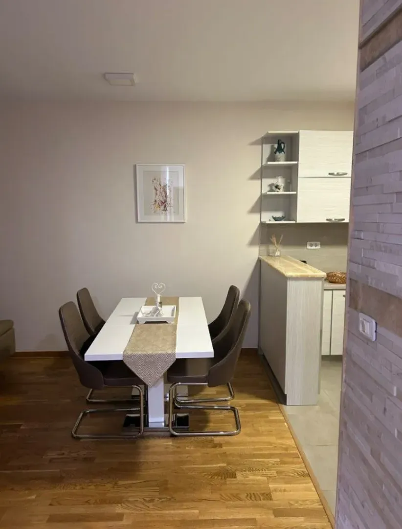 Rent, two bedroom apartment, 64m², City Kvart, Podgorica