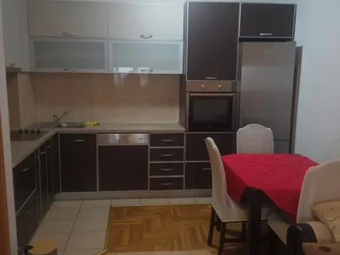 Rent, one bedroom apartment, 43m², Krivi Most, Podgorica - image 2