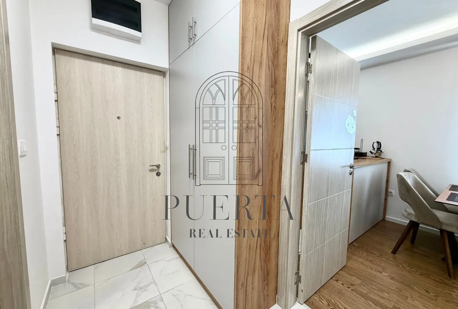 Rent, one bedroom apartment, 45m², Pobrežje, Podgorica