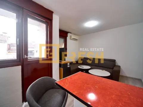 Rent, studio apartment, 30m², Stari Aerodrom, Podgorica - image 5