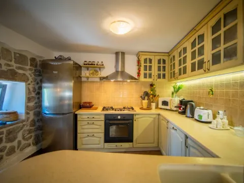 Prodaja, kuća, 150m², Radovići, Tivat - image 15