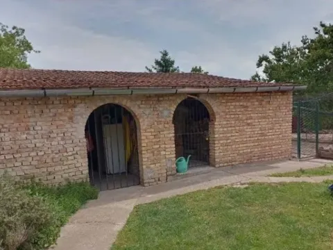 Sale, house, 200m², Novi Bečej, Zrenjanin - image 10