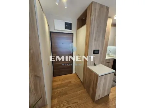Izdavanje, dvosoban stan, 42m², Lekino Brdo, Voždovac Sve Podlokacije - image 4