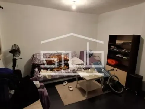 Rent, two bedroom apartment, 40m², Čukarica, Beograd - image 5