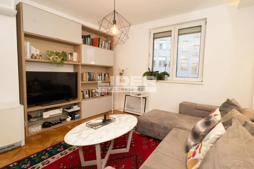 Prodaja, jednosoban stan, 50m², Zeleni Venac, Beograd