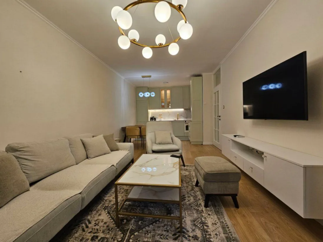 Izdavanje, dvosoban stan, 65m², Preko Morače, Podgorica