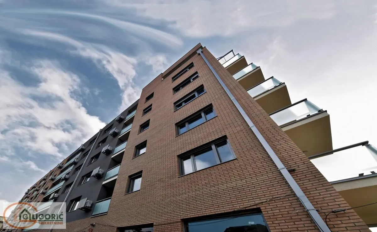 Sale, office space, 163m², Zemun Gornji Grad, Zemun Sve Podlokacije