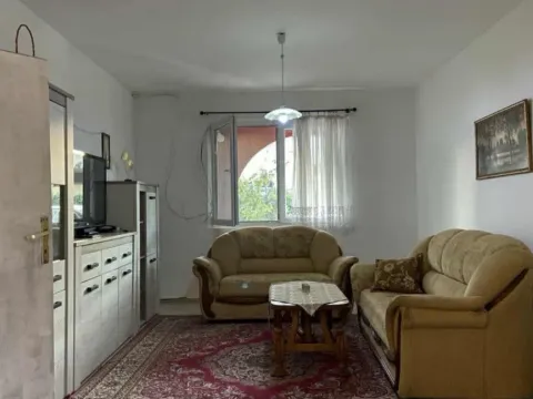 Izdavanje, stan, 100m², Polje, Bar - image 2