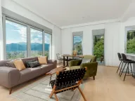 Izdavanje, četvorosoban stan, 273m², Marići, Tivat - image 20