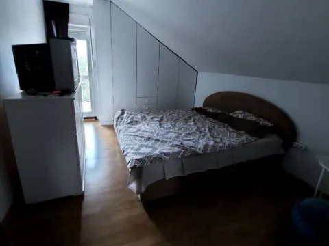 Sale, house, 100m², Stanjevića Rupa, Podgorica - image 10