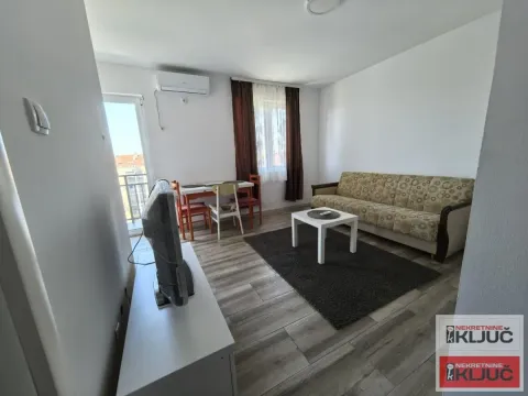 Rent, one bedroom apartment, 38m², Grbavica, Novi Sad Sve Podlokacije - image 4
