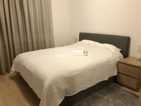 Izdavanje, trosoban stan, 65m², Crveni Krst, Beograd - image 8