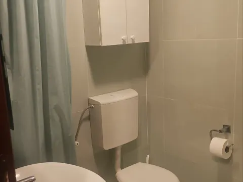 Izdavanje, jednosoban stan, 40m², Central Point, Podgorica - image 3