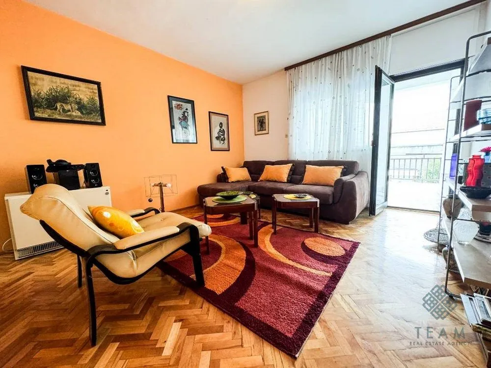 Prodaja, kuća, 210m², Masline, Podgorica