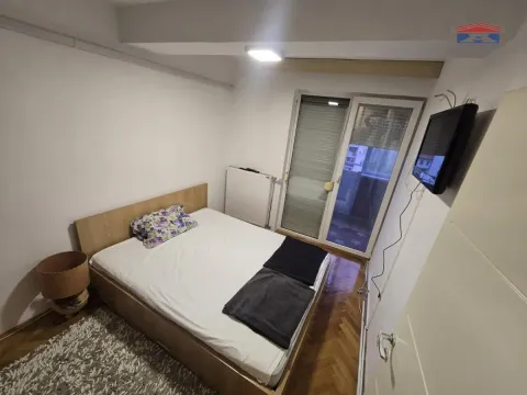 Izdavanje, četvorosoban stan, 105m², Rotkvarija, Novi Sad Sve Podlokacije - image 13