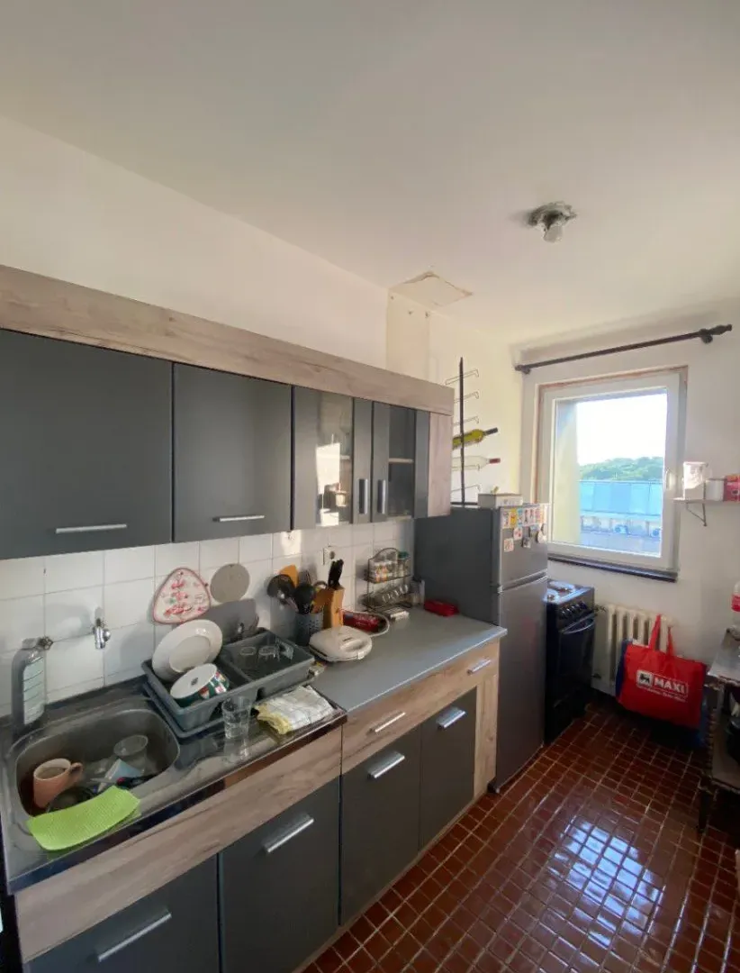 Prodaja, dvosoban stan, 60m², Šumice, Beograd