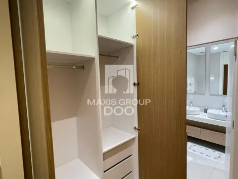 Rent, three bedroom apartment, 90m², Savski Venac, Beograd - image 16