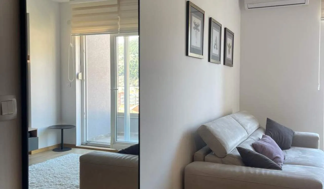 Prodaja, dvosoban stan, 58m², Podmaine, Budva