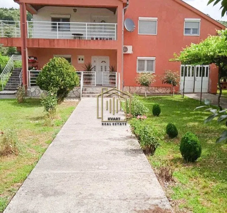 Prodaja, kuća, 212m², Martinići, Danilovgrad