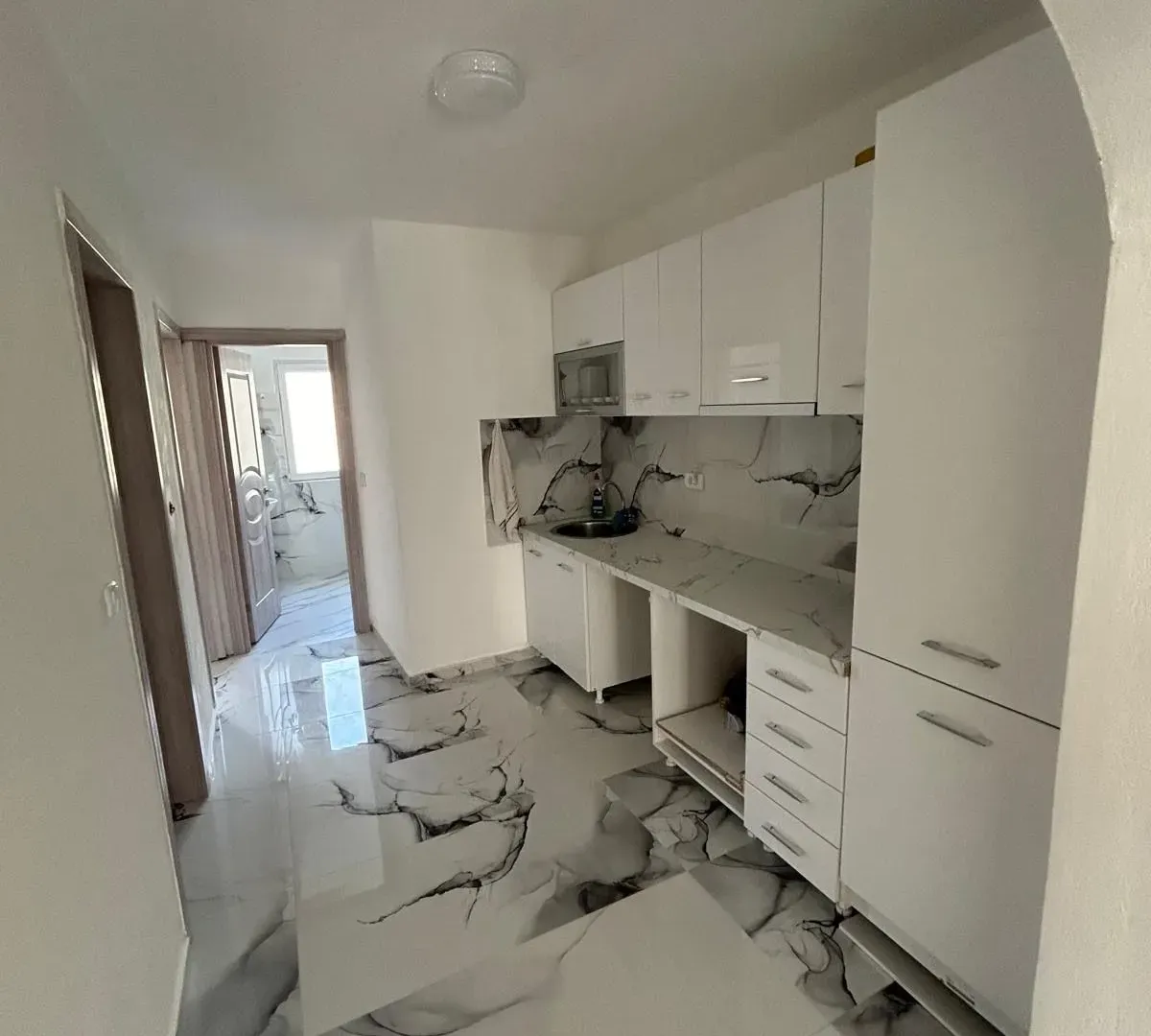Rent, three bedroom apartment, 80m², Radanovići, Kotor