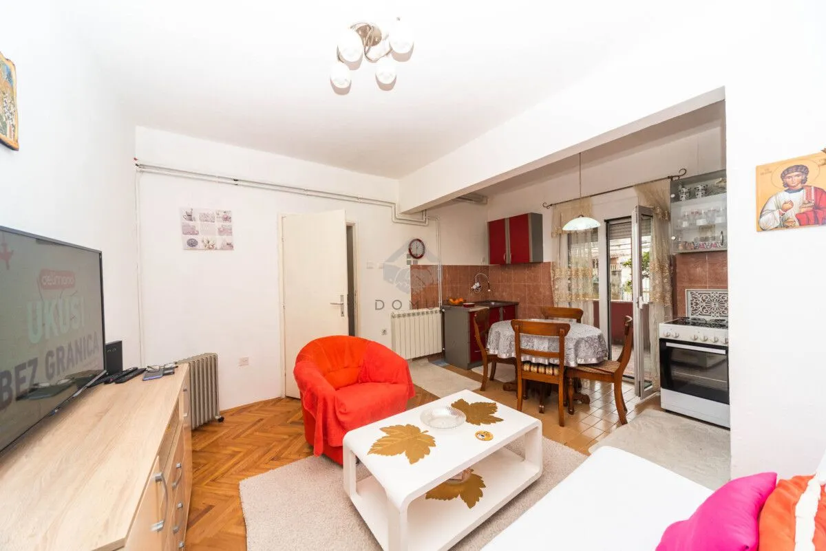 Prodaja, dvosoban stan, 150m², Stari Aerodrom, Podgorica