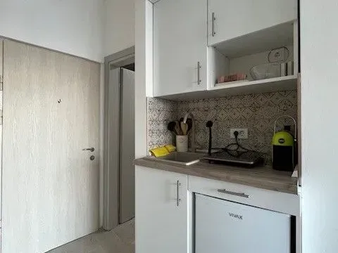 Izdavanje, garsonjera, 30m², Sutomore, Bar - image 11