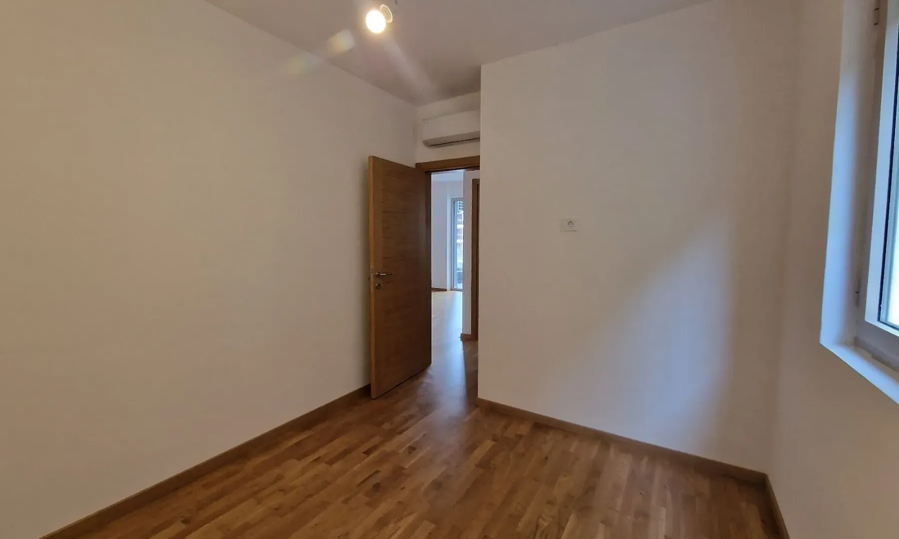 Prodaja, dvosoban stan, 62m², Bečići, Budva
