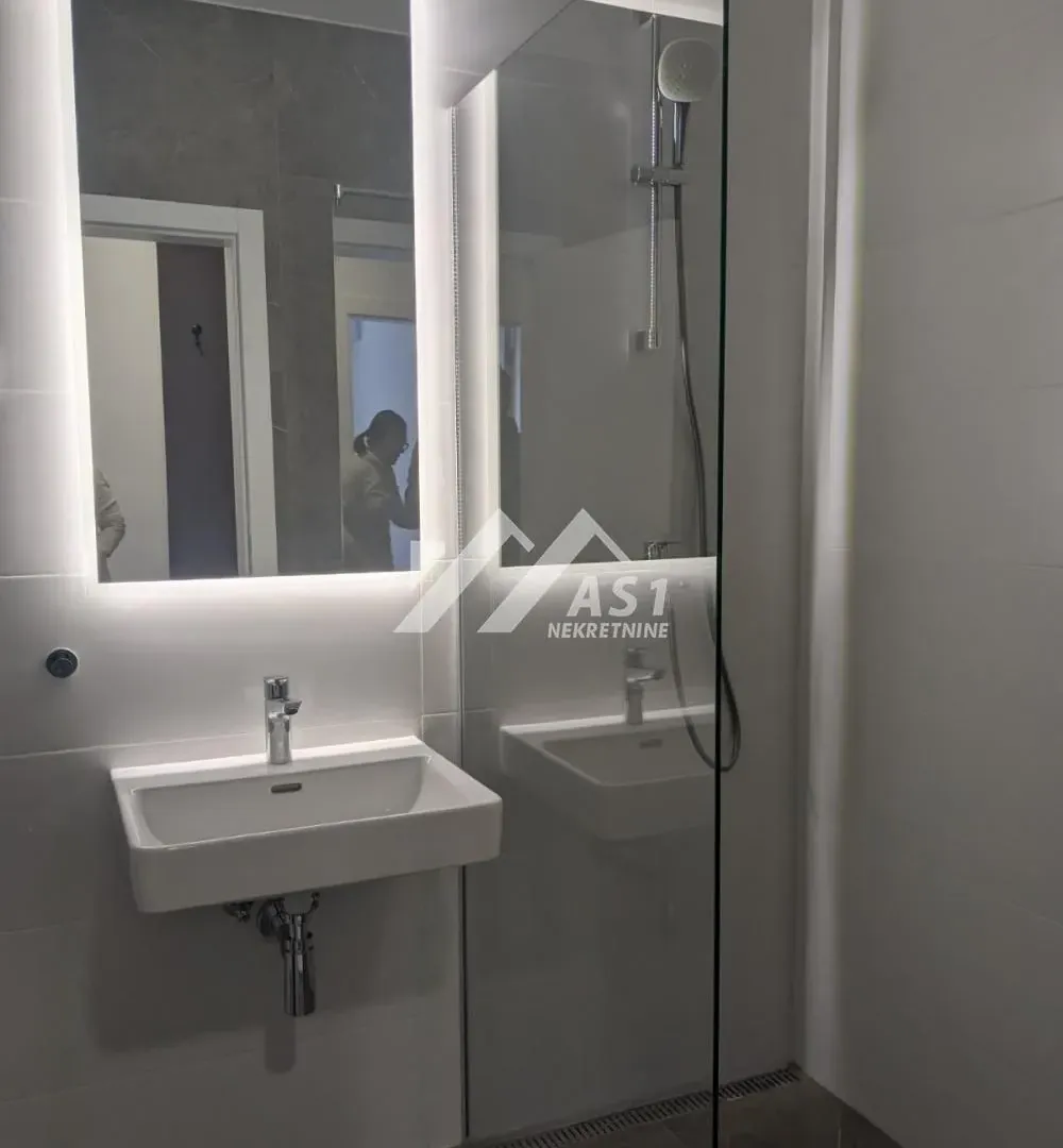 Izdavanje, dvosoban stan, 47m², Telep, Novi Sad Sve Podlokacije