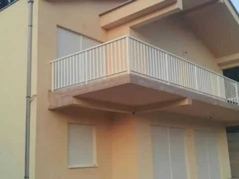 Prodaja, kuća, 225m², Mojdež, Herceg Novi - image 2